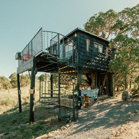 Ashley'S Treehouse At El Mistico Ranch Villa Nogal ภายนอก รูปภาพ